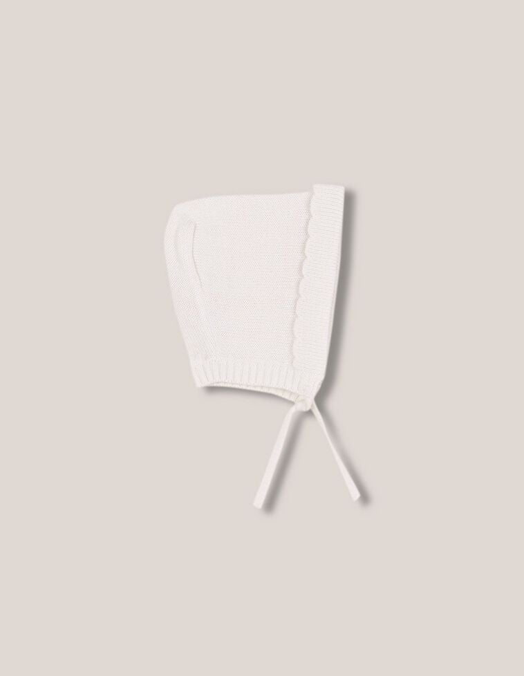 Capuz em malha com lã crua