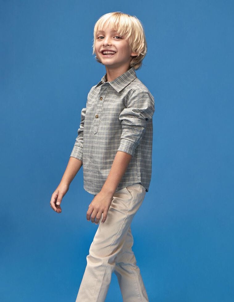 Calças chino em pedra