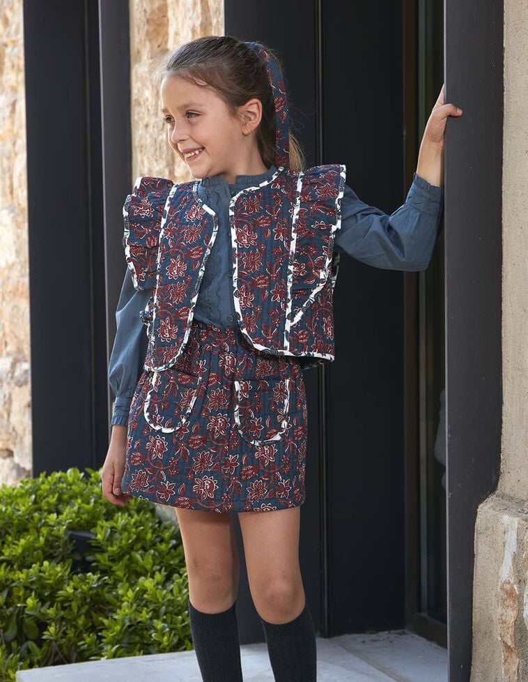 Colete acolchoado com folho verde-petróleo