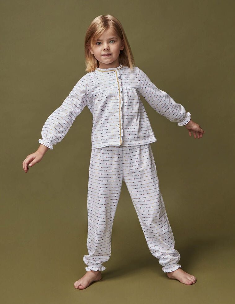 Pijama estampado com detalhes em branco contrastante