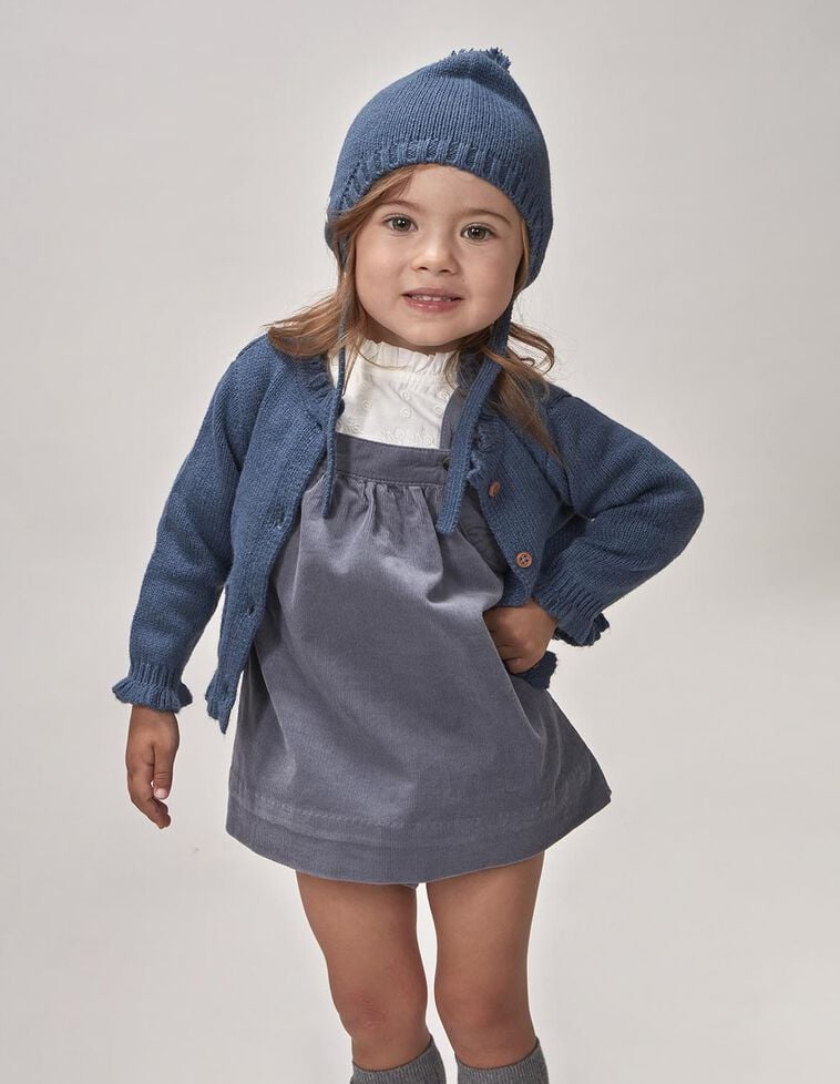 Casaco com lã bordada azul